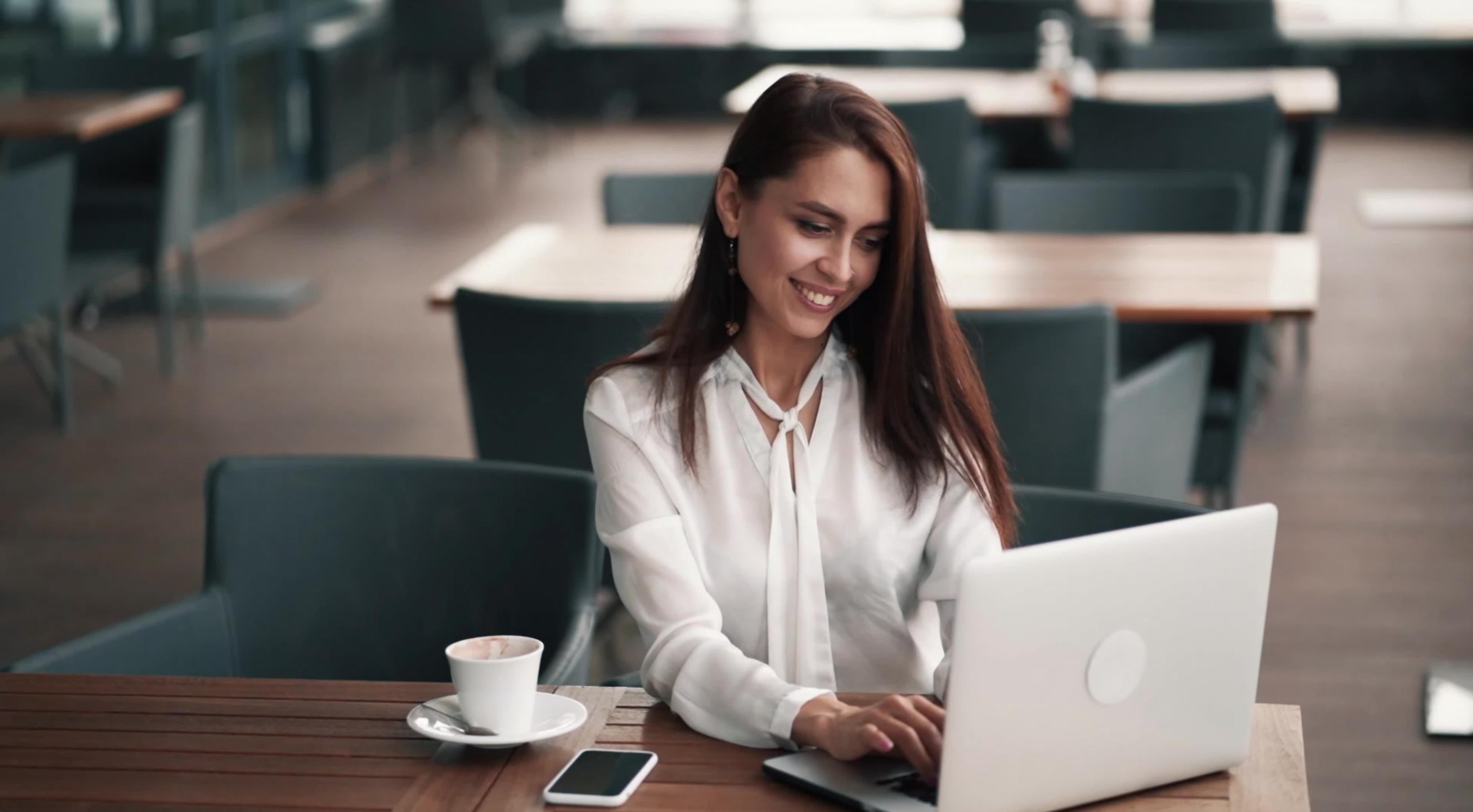 E-ticaret SEO atölyesi canlı sınıf ortamı